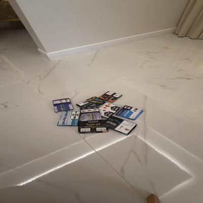  بطايق على حسب الطلب 